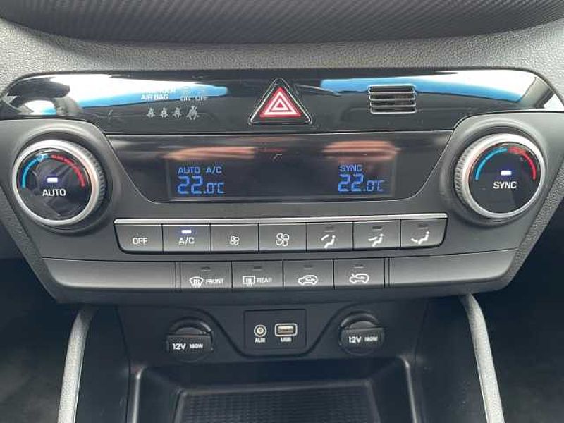 Hyundai TUCSON Select Klimaautom Kollisionswarner Multif. Lenkrad Notbremsass. Spurhalteass.